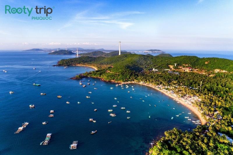 Du lịch Suối Tiên: Một hình ảnh tổng kết, có thể là cảnh hoàng hôn tại Suối Tiên, một góc đẹp yên bình sau một ngày vui chơi sôi động, hoặc hình ảnh du khách đang rời cổng với nụ cười, thể hiện sự kết thúc viên mãn của chuyến đi.